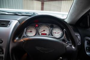 Image 34/50 de Aston Martin V12 Vanquish (2004)