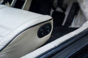 Imagen 34/60 de Porsche 911 Carrera 3.2 (WTL) (1988)