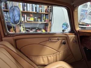 Image 17/29 of Bristol 400 (1949)