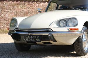 Imagen 23/50 de Citroën DS 20 Pallas (1971)