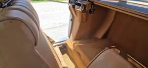 Image 25/53 de Mercedes-Benz 560 SL (1986)