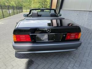 Image 7/50 de Mercedes-Benz 300 SL (1990)
