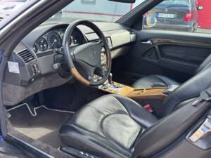 Bild 9/14 von Mercedes-Benz SL 500 (2000)