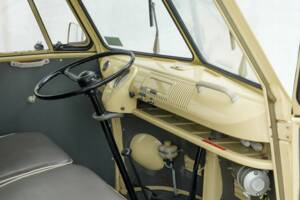 Bild 12/37 von Volkswagen T1 Kastenwagen (1966)
