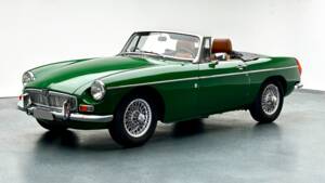Image 3/14 of MG MGB (1976)