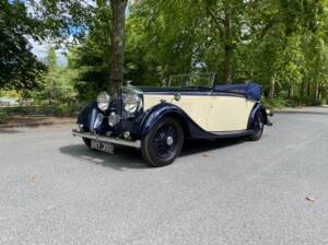 Immagine 4/50 di Bentley 3 1/2 Litre (1935)