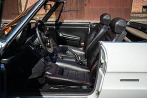Image 25/40 of Alfa Romeo 2.0 Spider (1987)
