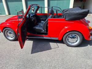 Image 5/8 of Volkswagen Beetle 1303 LS (1979)