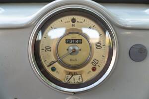 Image 46/50 of Morris Minor 1000 (1958)
