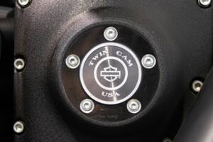 Bild 50/50 von Harley-Davidson DUMMY (2010)