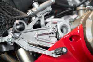 Immagine 38/45 di Ducati DUMMY (2019)