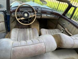 Afbeelding 17/50 van Mercedes-Benz 220 SE Cabriolet (1960)