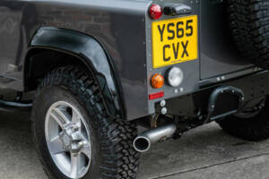 Bild 11/50 von Land Rover Defender 90 (2015)