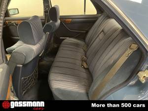 Image 14/15 of Mercedes-Benz 280 SE (1981)