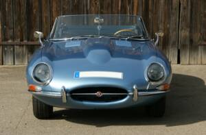 Imagen 2/20 de Jaguar E-Type 4.2 (1967)