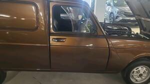 Afbeelding 34/44 van Renault R 4 F6 (1985)