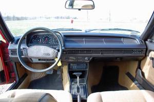Image 3/20 of Audi 100 (1980)