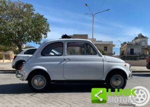 Image 8/10 of FIAT 500 L (1971)
