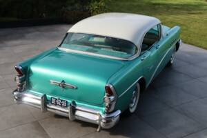 Image 9/50 of Buick 60 Century Riviera (1955)