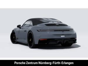 Image 3/8 of Porsche 911 Carrera 4 GTS (2025)