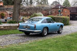 Afbeelding 13/30 van Aston Martin DB 4 (1959)