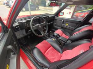 Image 15/42 of Alfa Romeo 75 1.8 (1991)