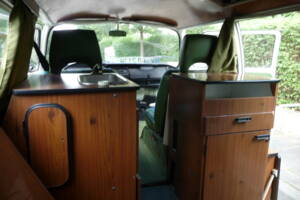 Bild 124/126 von Volkswagen T2b Westfalia (1973)