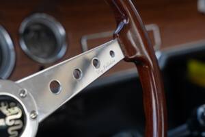Image 66/83 of Alfa Romeo Giulia GT 1300 Junior (1968)