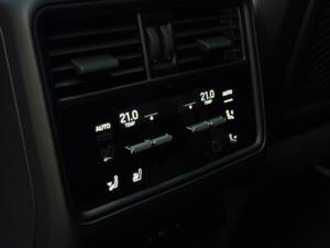 Bild 8/8 von Porsche Cayenne Coupé E-Hybrid (2024)