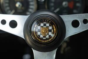 Obraz 39/50 pojazdu Jaguar E-Type (1968)