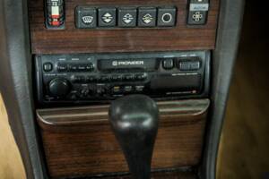 Bild 24/50 von Mercedes-Benz 300 D (1983)