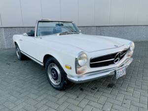 Bild 2/36 von Mercedes-Benz 280 SL (1969)