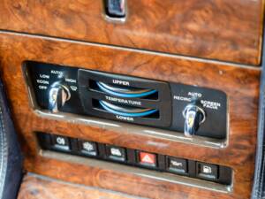 Bild 24/50 von Rolls-Royce Silver Spur Park Ward (1999)