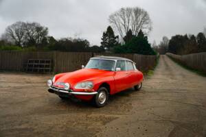Image 8/24 de Citroën DS 20 A (1973)