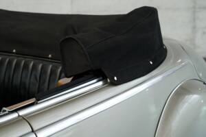 Immagine 9/50 di BMW 502 Baur (1955)