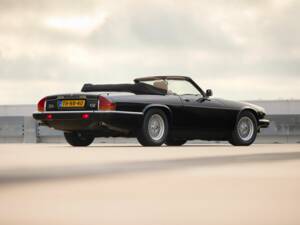 Bild 7/8 von Jaguar XJS 5.3 V12 (1989)