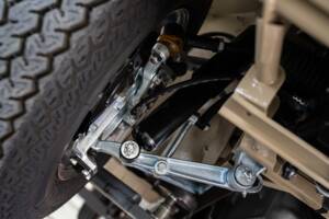 Immagine 94/98 di Jaguar E-Type 4.2 (1966)