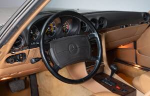 Bild 17/23 von Mercedes-Benz 560 SL (1987)
