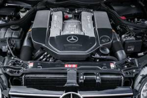 Image 3/50 of Mercedes-Benz CLK DTM AMG (2004)