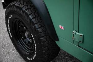 Image 41/41 of Land Rover 90 (1988)