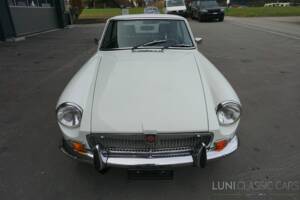 Image 13/54 de MG MGB GT (1974)