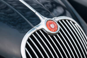 Image 14/19 de Jaguar XK 150 3.4 S OTS (1958)