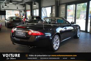 Image 2/37 of Jaguar XK 4.2 (2006)