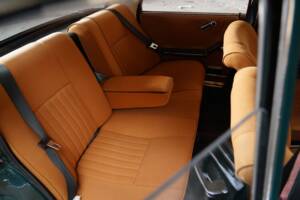 Image 39/83 of Alfa Romeo 1750 Berlina (1970)