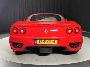 Image 7/8 of Ferrari 360 Modena (2001)