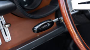 Image 35/69 de Ferrari 365 GT 2+2 (1969)
