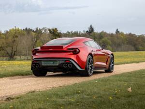 Bild 78/86 von Aston Martin Vanquish Zagato (2016)