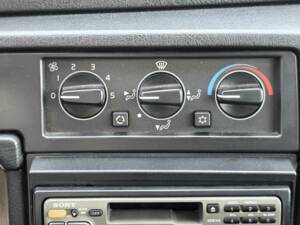 Bild 17/35 von Volvo 940 2.0i Turbo (1996)