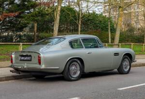 Bild 3/27 von Aston Martin DB 6 Mk II (1971)