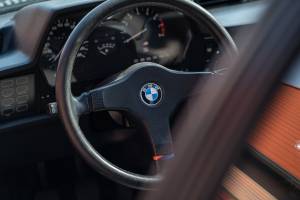 Image 29/49 of BMW M 635 CSi (1986)